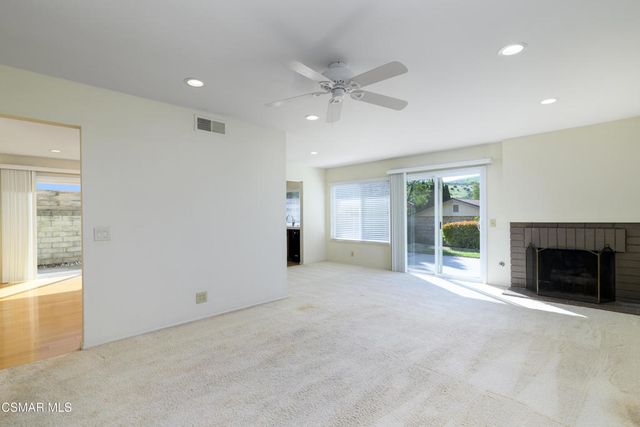 2202 Park Place, Thousand Oaks, CA 91362