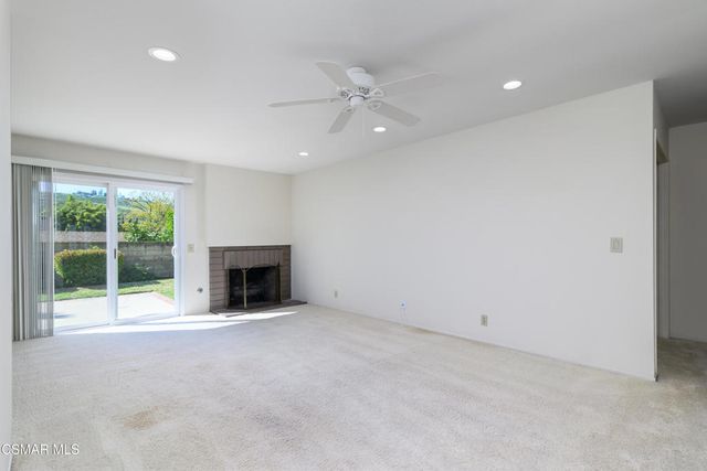 2202 Park Place, Thousand Oaks, CA 91362