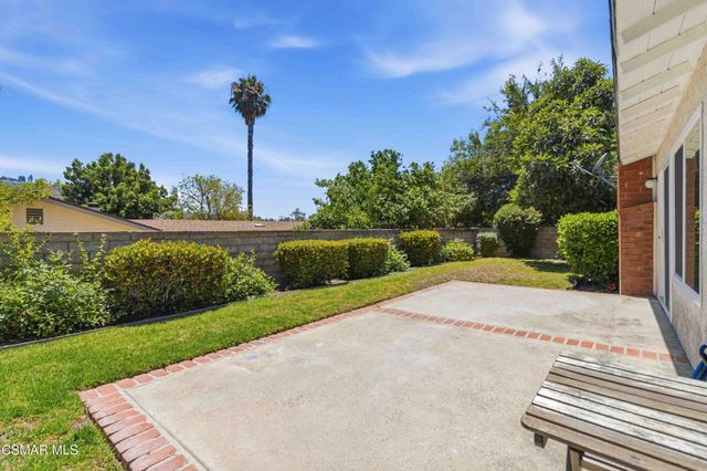 2202 Park Place, Thousand Oaks, CA 91362