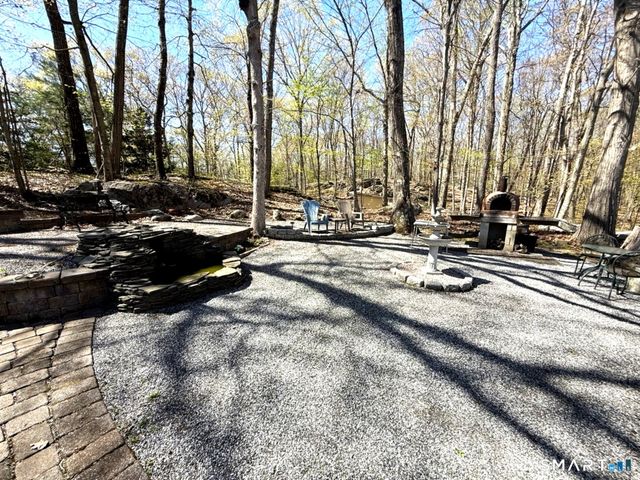 345 Rimmon Road, Woodbridge, CT 06525