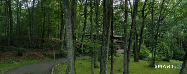 345 Rimmon Road, Woodbridge, CT 06525
