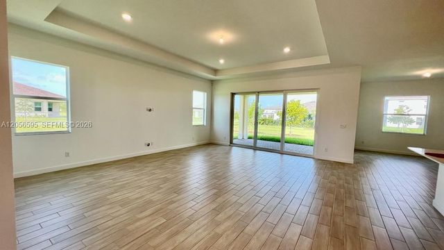 1097 Haywagon Trail 1097, Loxahatchee, FL 33470