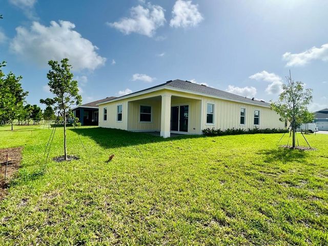 1097 Haywagon Trail 1097, Loxahatchee, FL 33470
