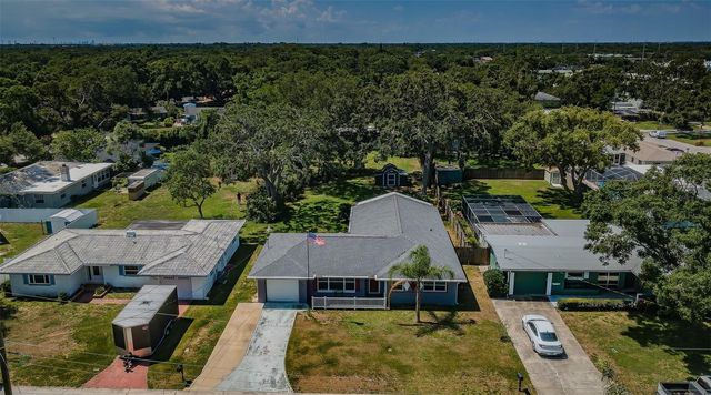 2263 CURTIS DRIVE N, Clearwater, FL 33764