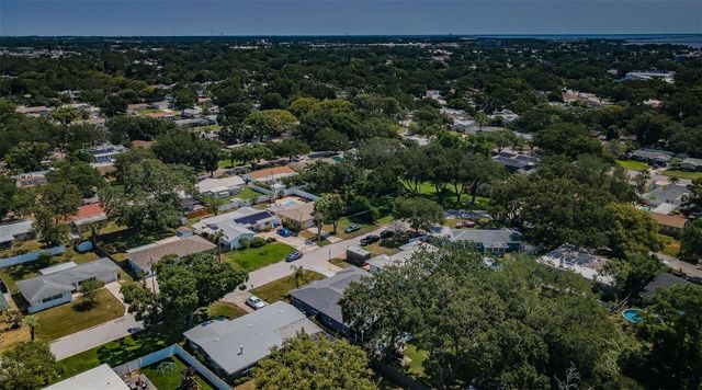 2263 CURTIS DRIVE N, Clearwater, FL 33764