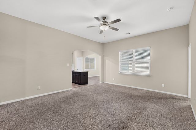504 Cross Ridge Circle N, Fort Worth, TX 76120
