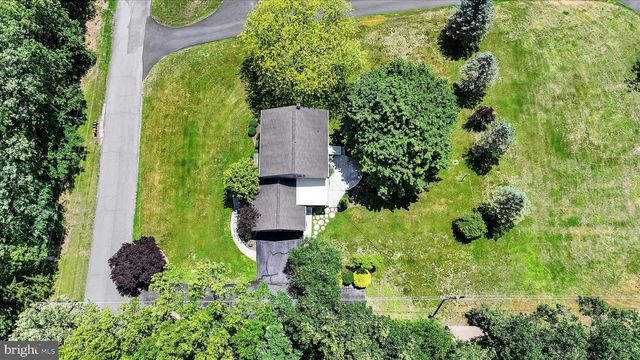 297 TIELMAN RD, Ashland, PA 17921