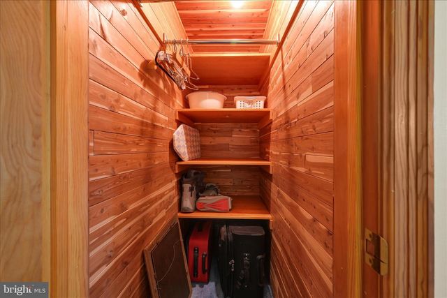 297 TIELMAN RD, Ashland, PA 17921