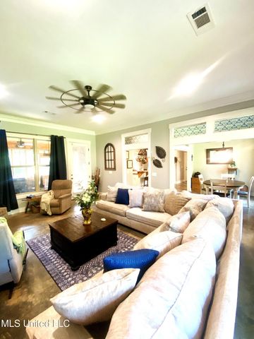 115 Pinedale Road, Terry, MS 39170