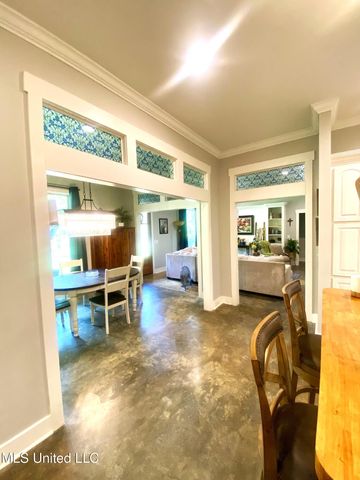 115 Pinedale Road, Terry, MS 39170
