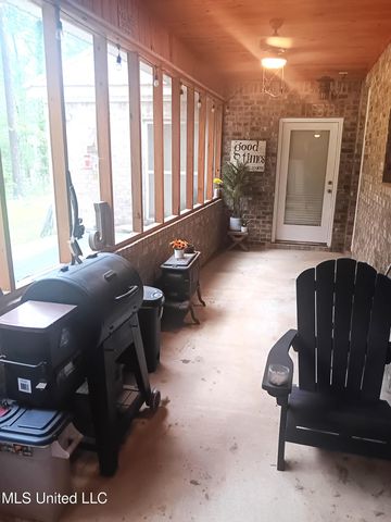 115 Pinedale Road, Terry, MS 39170