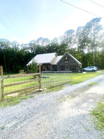 115 Pinedale Road, Terry, MS 39170
