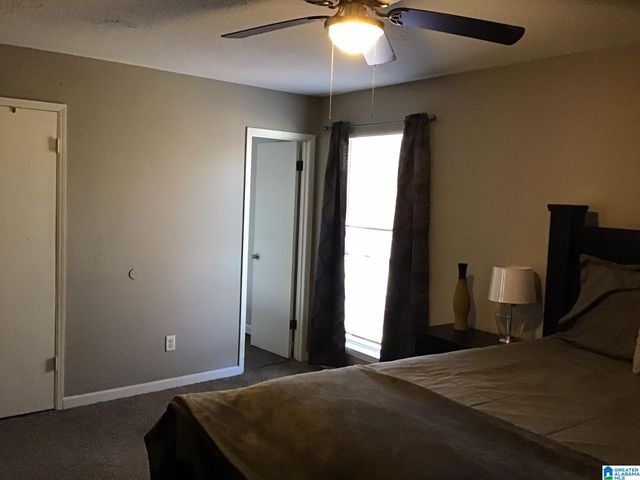 2048 WHITE POST ROAD, Hueytown, AL 35023