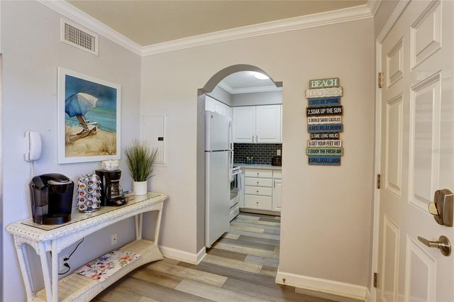 19417 GULF BOULEVARD A202, Indian Shores, FL 33785