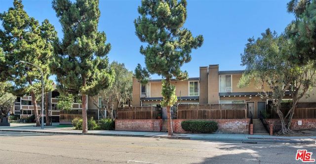 6305 Green Valley Circle 213, Culver City, CA 90230