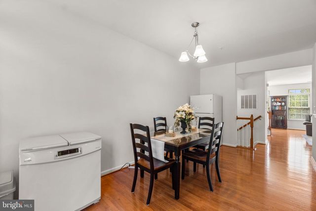 7422 WILLOW BOTTOM RD, Sykesville, MD 21784