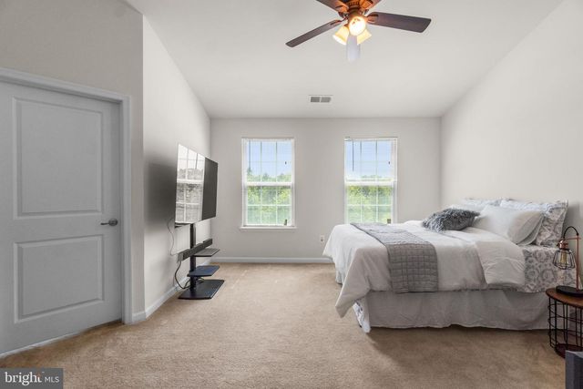 7422 WILLOW BOTTOM RD, Sykesville, MD 21784