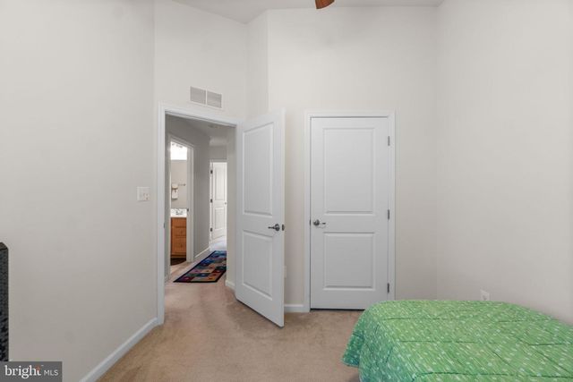 7422 WILLOW BOTTOM RD, Sykesville, MD 21784