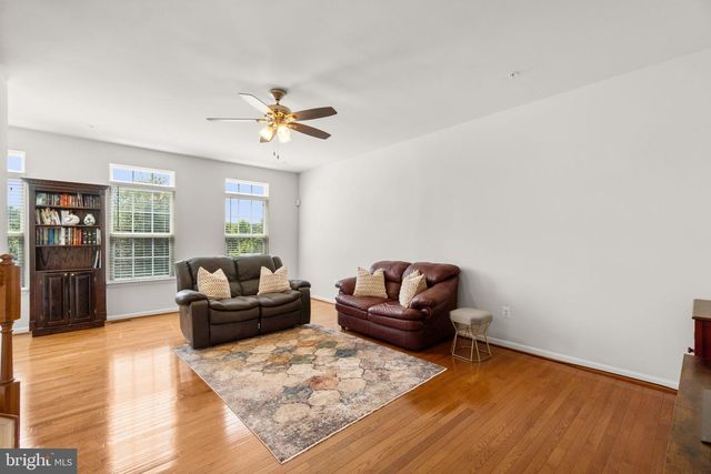 7422 WILLOW BOTTOM RD, Sykesville, MD 21784