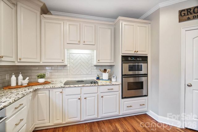 1021 Forbishire Drive, Matthews, NC 28104