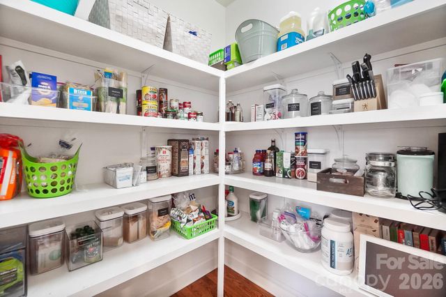 1021 Forbishire Drive, Matthews, NC 28104