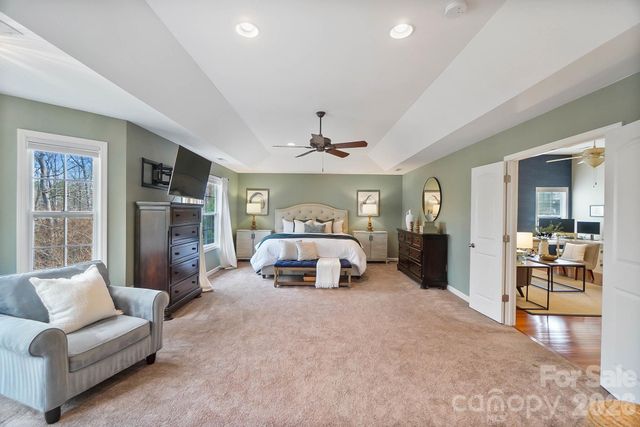 1021 Forbishire Drive, Matthews, NC 28104