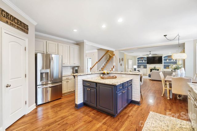 1021 Forbishire Drive, Matthews, NC 28104