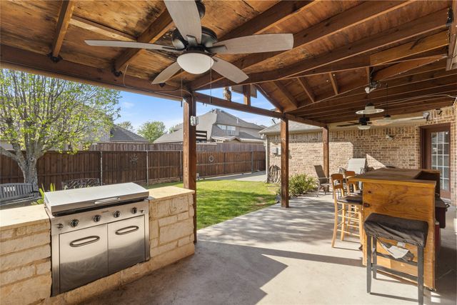 7013 Bickers Drive, Rowlett, TX 75089