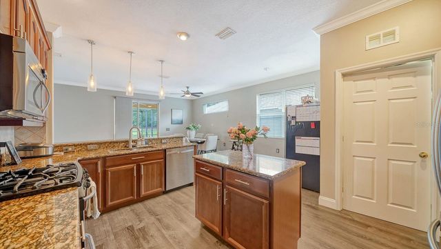 6122 BLUE RUNNER COURT, Lakewood Ranch, FL 34202