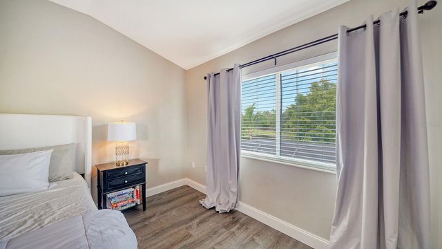 6122 BLUE RUNNER COURT, Lakewood Ranch, FL 34202