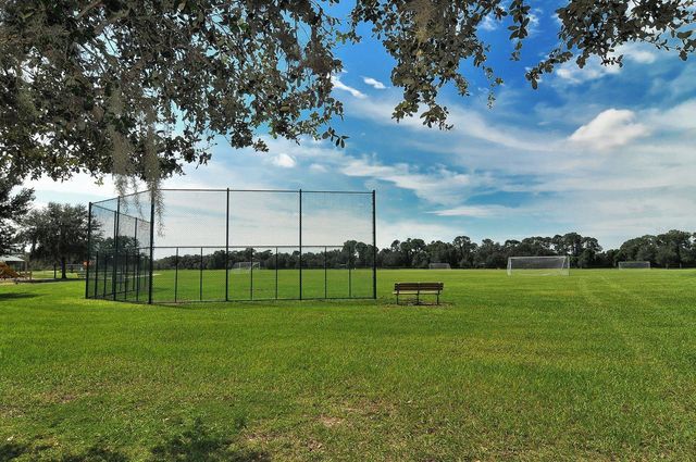 6122 BLUE RUNNER COURT, Lakewood Ranch, FL 34202