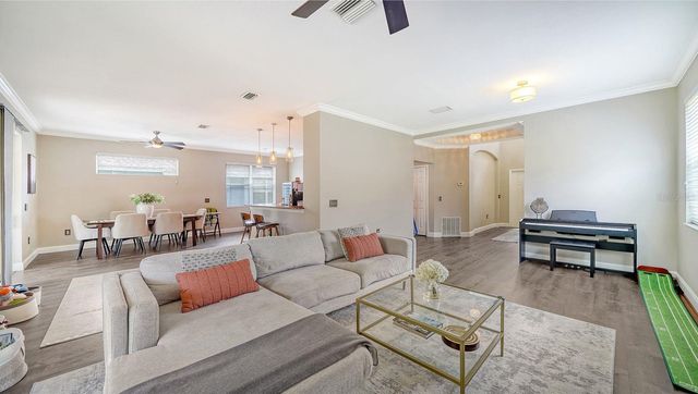 6122 BLUE RUNNER COURT, Lakewood Ranch, FL 34202