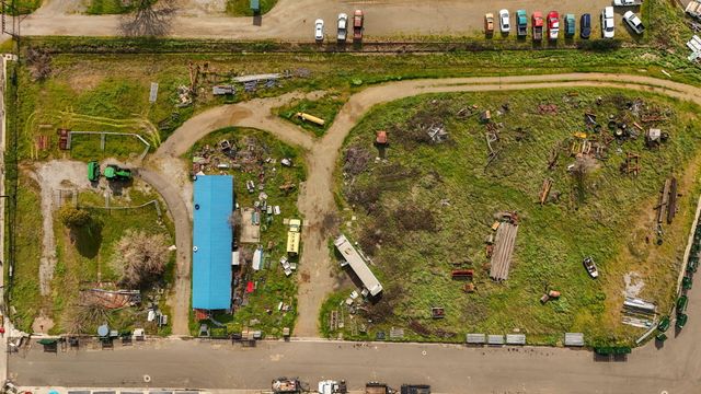 Hay Way, Cottonwood, CA 96022