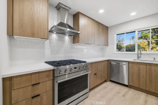 10557 Reseda, Porter Ranch, CA 91326