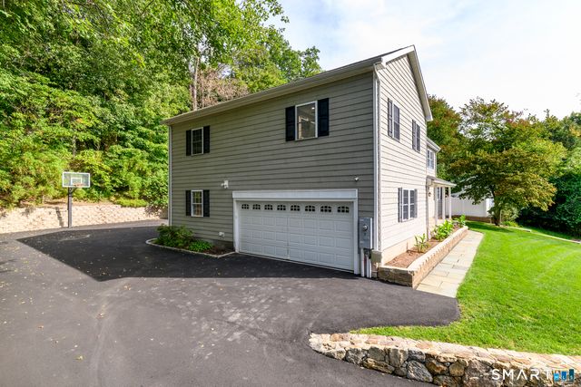 28 Marlborough Road, Norwalk, CT 06851