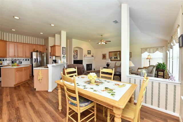 3226 Stratford Pointe Drive, Sugar Land, TX 77498