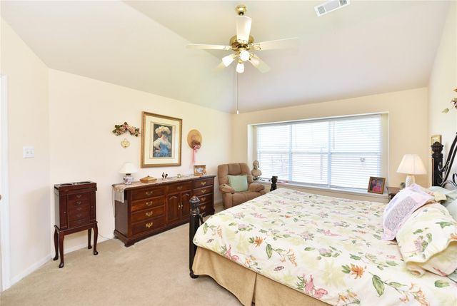 3226 Stratford Pointe Drive, Sugar Land, TX 77498