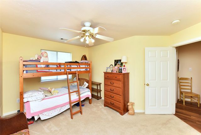 3226 Stratford Pointe Drive, Sugar Land, TX 77498