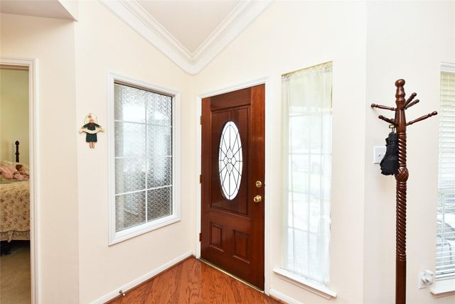 3226 Stratford Pointe Drive, Sugar Land, TX 77498