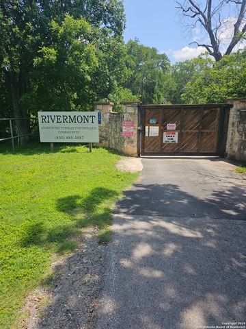 628 Winding River, Spring Branch, TX 78070