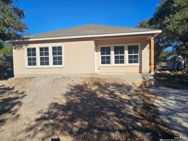 628 Winding River, Spring Branch, TX 78070