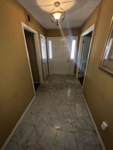 2699 STAGE PARK DR, Memphis, TN 38134