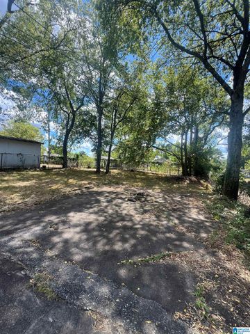 109 62ND STREET, Fairfield, AL 35064