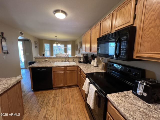 19943 N 77TH Avenue, Glendale, AZ 85308