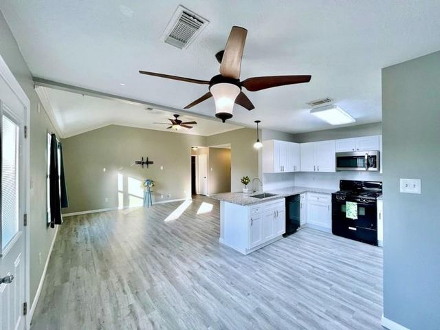 6935 Creek Village Drive, Katy, TX 77449