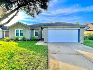 6935 Creek Village Drive, Katy, TX 77449