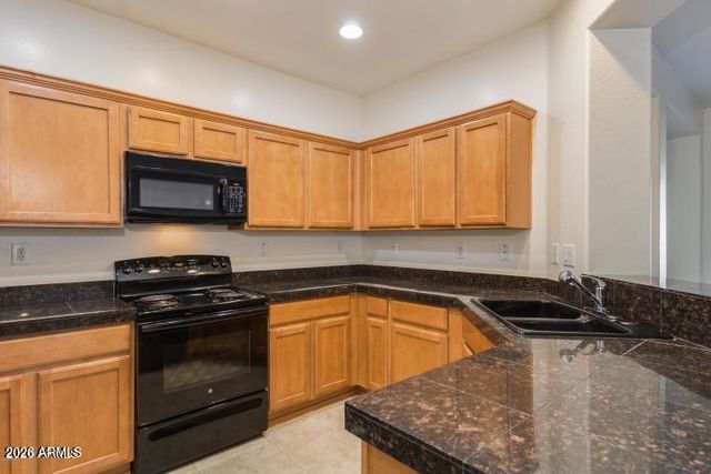 1748 W HEMINGWAY Lane, Anthem, AZ 85086