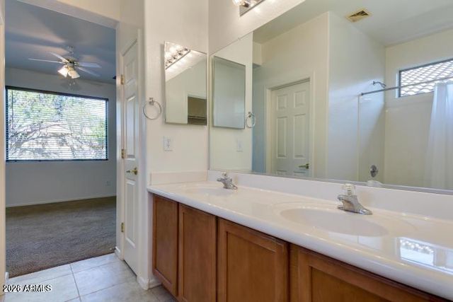 1748 W HEMINGWAY Lane, Anthem, AZ 85086