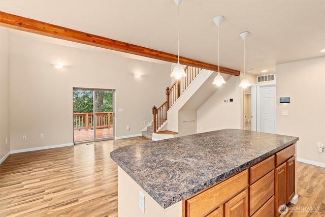 120 W Prairie Loop Road, Elma, WA 98541