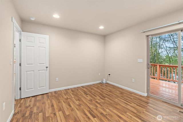 120 W Prairie Loop Road, Elma, WA 98541